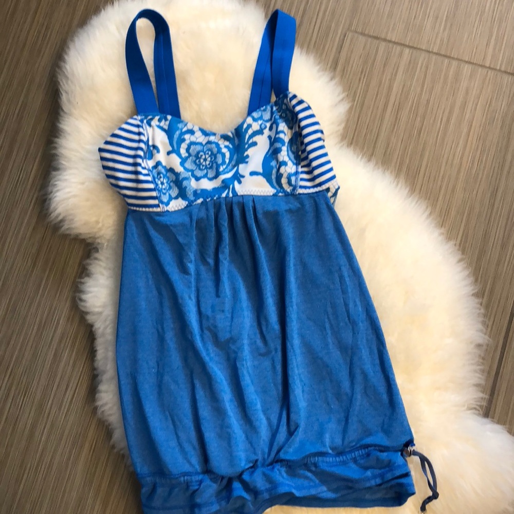 Lululemon top